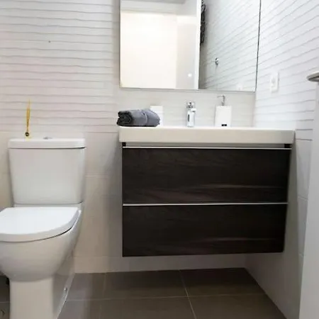 Apartment Modern Apartment, Pool & Air Con, San Juan Playa