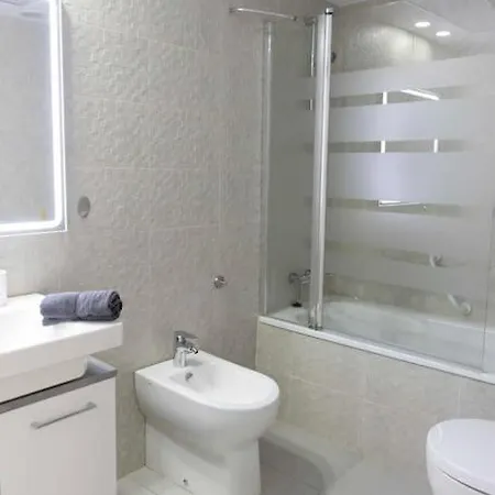 Apartment Modern Apartment, Pool & Air Con, San Juan Playa Alicante